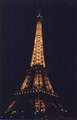wieża Eiffela nocą