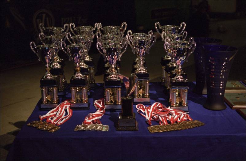 Cups and medals<br>for the winners