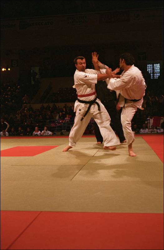 Alexandro Navarro vs Andre Klein