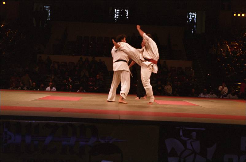 Paksi Lorant vs Albert Gracia