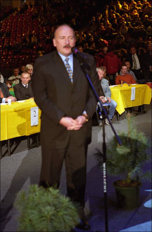 Polish Sports Confederation<br>Mr. Zbigniew Pacelt