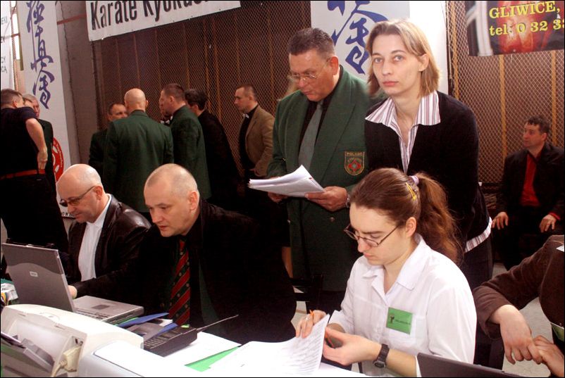 Stolik organizacyjny<br>sensei B.Lubos i E.Urbañczyk