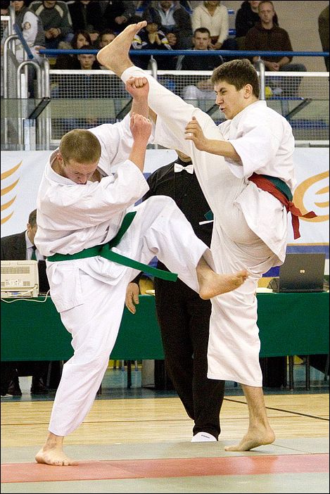 Kumite mê¿czyzn<br>kakato-otoshi-geri