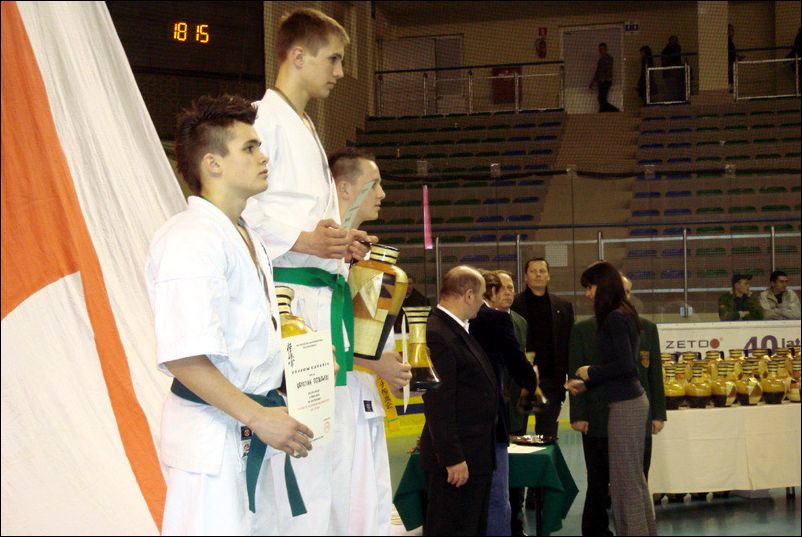 Medalisci kumite juniorów<br>m³odszych kat. -75kg