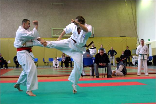 Roman Zmora<br>vs Lukasz Wisnik