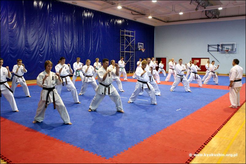 Trening kopniec